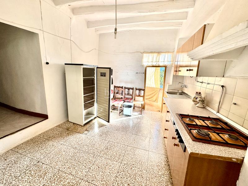 Foto 49d18ab1-5165-4634-b157-6ff64e28fede. Casa amplia casa de pueblo en Válor