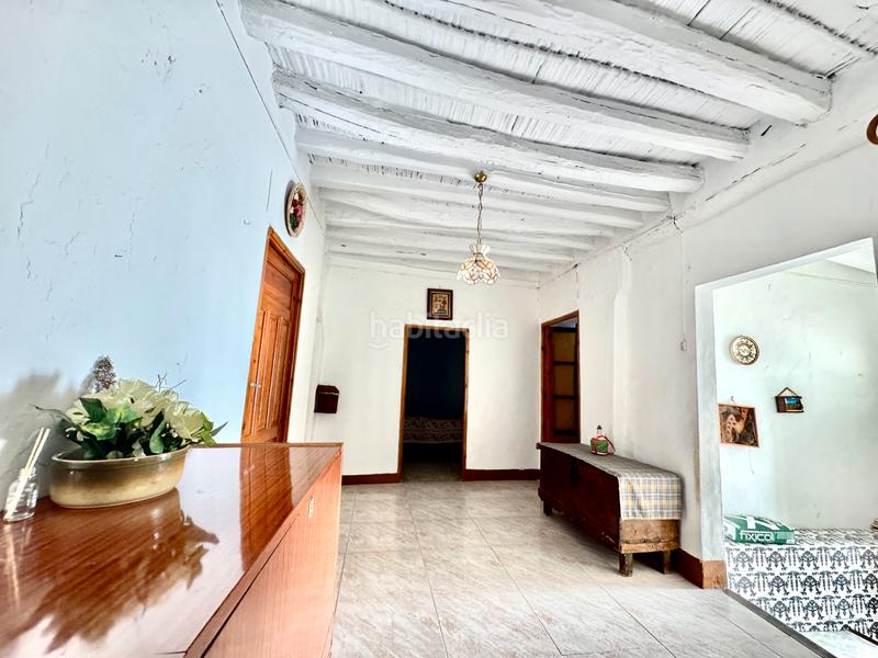 Foto 7895ba8f-57e9-4ae0-a9e6-1ba4da439ab0. Casa amplia casa de pueblo en Válor