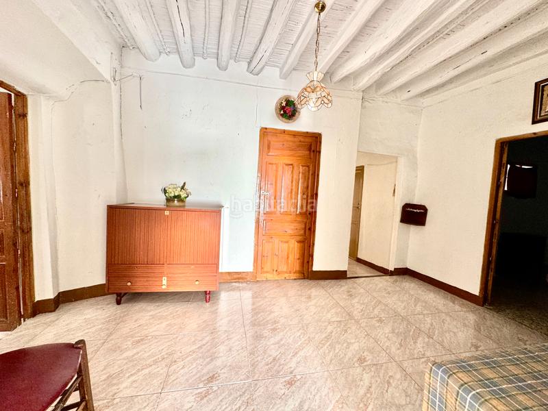 Foto aa3aeb72-d3ff-41d8-81ac-3fec0ba13489. Casa amplia casa de pueblo en Válor