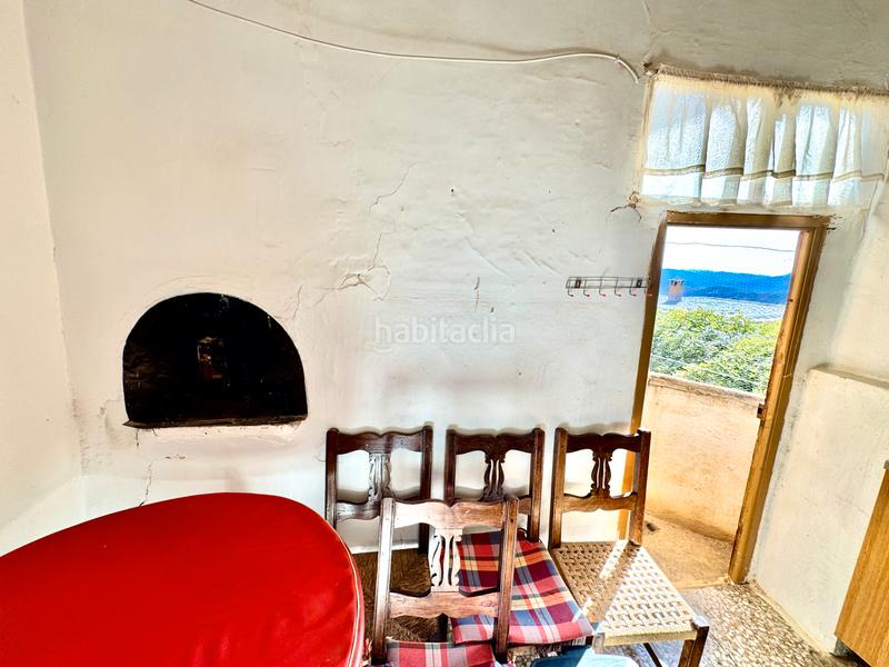 Foto c918044a-7ebd-4cc4-b11c-fb36c7629374. Casa amplia casa de pueblo en Válor