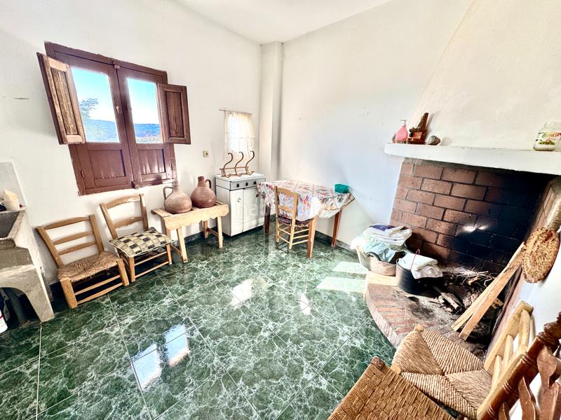 Foto d6de4628-3f92-4641-b8c2-2f059d203781. Casa amplia casa de pueblo en Válor