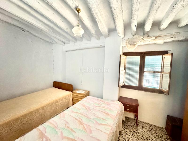 Foto e738fd26-6a77-4b60-bbdc-513a1e4ac764. Casa amplia casa de pueblo en Válor