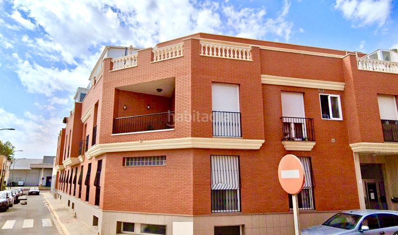 Foto bc77d8e8-52f9-4a08-8e66-25ed55616183. Àtic a calle atlántida 1 a Pabellón - Estación - El Corte Inglés Ejido (El)