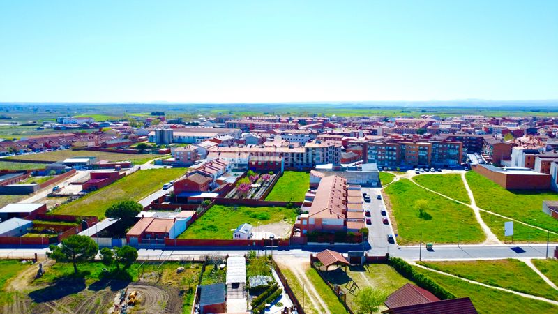 Foto 5a85884a-23d7-4f7d-947a-1ee48e331d6d. Terreny residencial a calle juan de austria 39 a Fuensalida