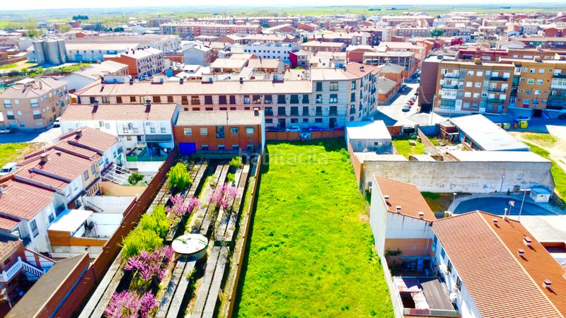 Foto fcace12d-8b8c-4873-abbd-9f1379372f2f. Terreny residencial a calle juan de austria 39 a Fuensalida