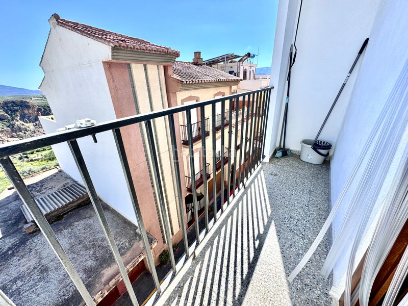 Foto 4305014e-dccd-4363-8b05-ecca202535b0. Pis a Lanjarón