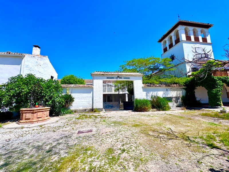Foto 364aec31-5924-4972-a54a-e2382dfffc29. Casa amb aparcament piscina a Rosaleda - Juventud Granada
