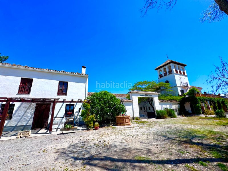 Foto b0e2ac27-0350-4381-915c-5040d7fa9949. Casa amb aparcament piscina a Rosaleda - Juventud Granada
