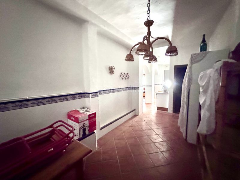 Foto b861147b-ac5f-4422-86ab-6db18b1e97c3. Casa amb aparcament piscina a Rosaleda - Juventud Granada