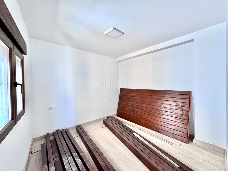 Foto 118d09a4-6917-41a4-a95d-3ec86180b13b. Casa amb xemeneia a Nevada