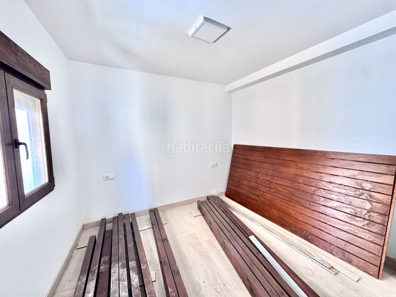 Foto 42a985d5-5c8b-431c-af9c-6fe34b17ea8c. Casa amb xemeneia a Nevada