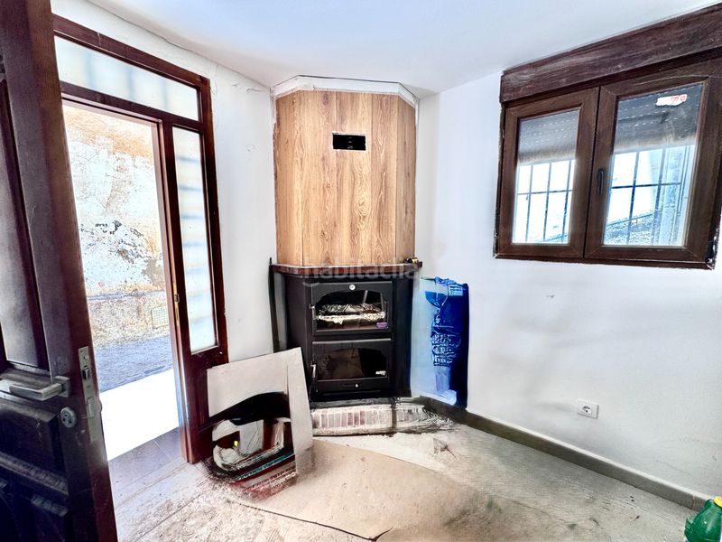 Foto a808cb31-aecf-4192-bacf-05b5cfab5ed6. Casa amb xemeneia a Nevada