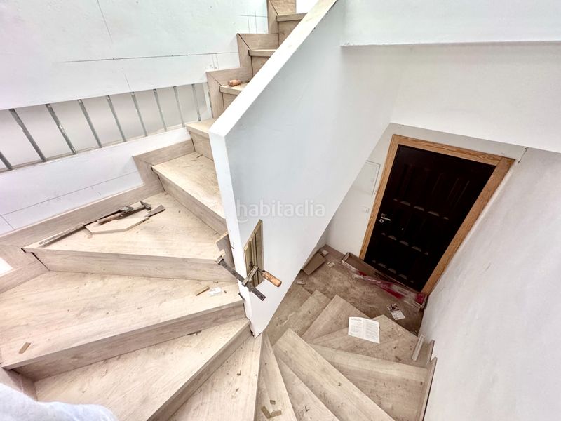 Foto d0b263a0-e5a0-441c-b85d-790b367c8d33. Casa amb xemeneia a Nevada
