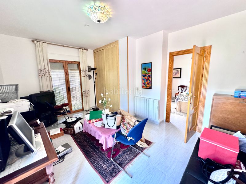 Foto ef366598-4b19-4665-965d-5f6b8fa9dad5. Xalet amb aparcament a Nevada