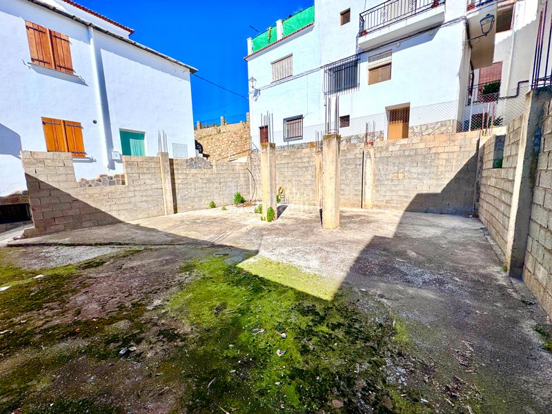 Foto a3b69679-770b-488e-8a3d-3a1b0c1c2902. Terreny residencial a Válor