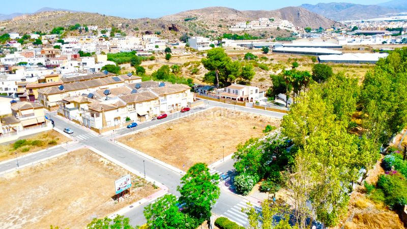 Foto 64b48bc5-3aed-4e0d-9968-06dced0d1766. Chalet casa o chalet independiente en venta en Berja