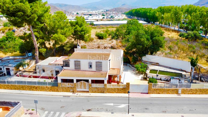 Foto d708d0c0-9652-47cc-8a67-35df341a7d36. Chalet casa o chalet independiente en venta en Berja