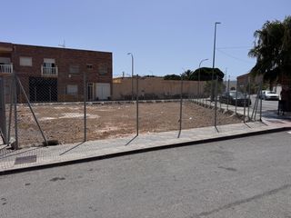 Terreno residenziale  Calle murillo 1. Solar urbano de 458 m² en calle murillo – la mojonera