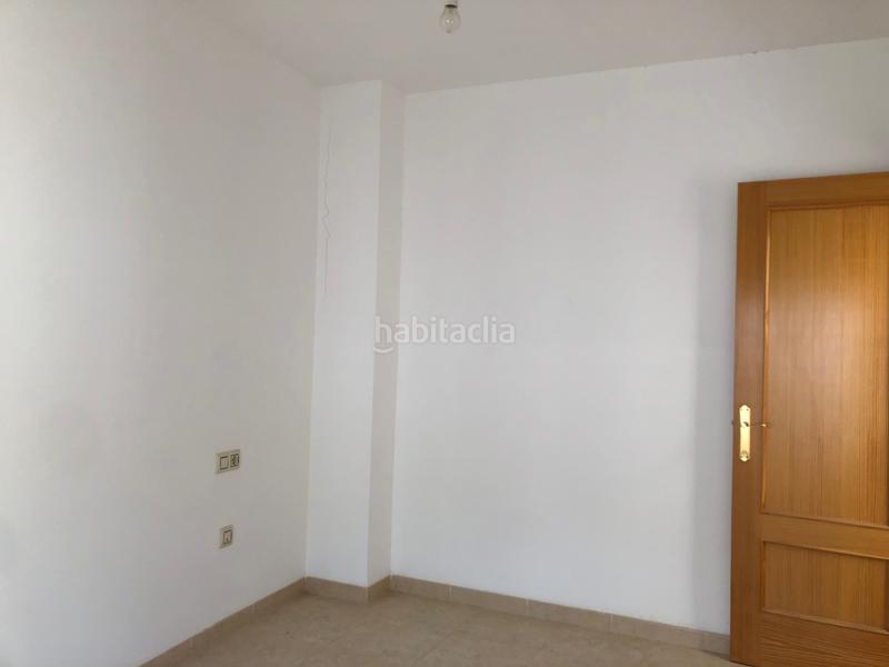 Foto 5bc23763-f75d-47b4-b597-4adcce978238. Casa pareada fantástico dúplex en mairena - en Nevada