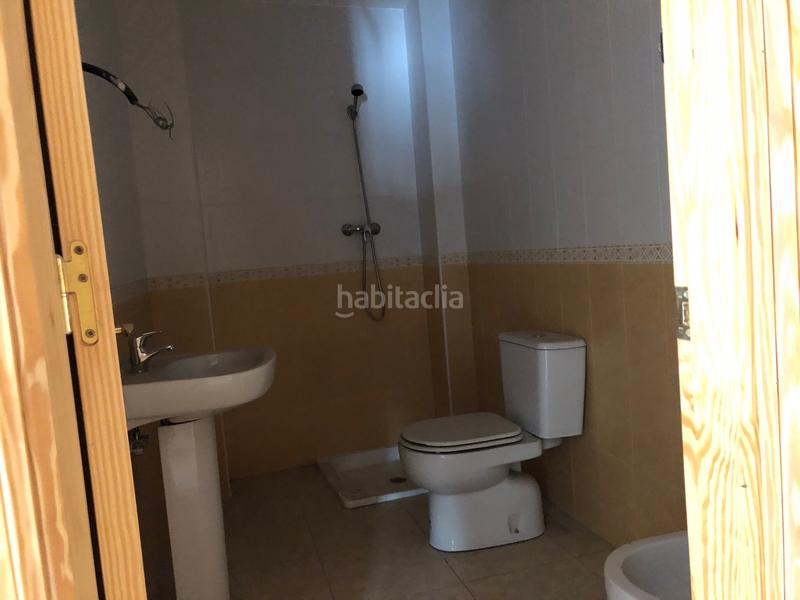 Foto 7975f886-12ea-4a62-bdff-e3bf78c1cab7. Casa pareada fantástico dúplex en mairena - en Nevada