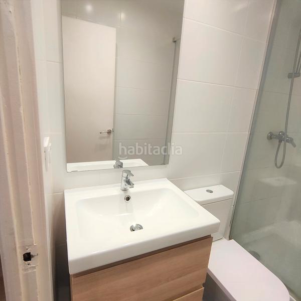 Foto 356f7fb1-ef49-4139-9ab0-f278379ba1be. Rent flat in Navas Barcelona