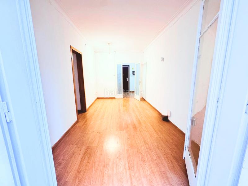 Foto bcb3cd8b-0f55-46b2-bccd-abf54389916f. Location appartement dans Navas Barcelona