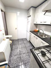 Pis  Carrer de p�rez gald�s. **piso en venta en una encantadora calle peatonal**