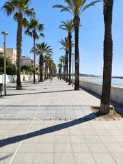 Xalet a Prat de Vilanova. Casa en venta en vilanova i la geltrú – espacio, luz y gran pote