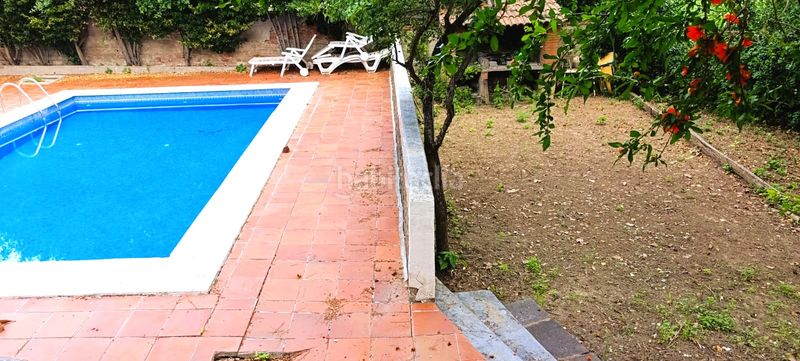 Foto 65de6ae0-f8a4-4360-8824-514ec9380df3. Xalet amb xemeneia aparcament piscina a Lliçà d´Amunt