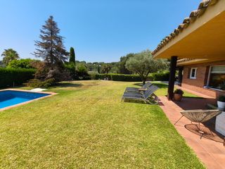 Chalet in Supermaresme. Exclusiva villa en sant vicenç de montal