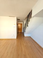 Duplex  Carrer de l'arquitecte moragas