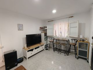 Loft  Ronda de la guineueta vella. Loft alquilado en guineueta vella