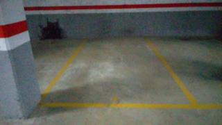 Parking coche  Carrer del consell de cent. Plaza de parking barcelona