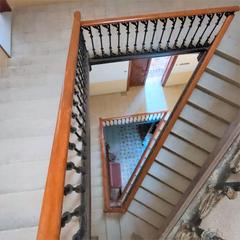 Country house  Carrer de la diputaci. Casa modernista en venta o alquiler en el corazn de sant sadurn