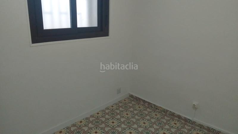 Foto 013fbf01-abc8-46d4-ac8e-fdc4c575754a. Alquiler oficina oportunidad de alquiler en Vallcarca - Penitents Barcelona