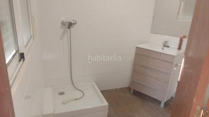 Foto ae9db8bc-c450-4282-80bb-67b1de7ae0b0. Location bureau dans Vallcarca - Penitents Barcelona