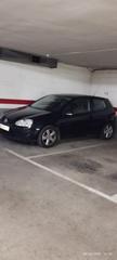 Parking coche  Carrer de gayarre. Plaza de parquing en venta en sants.