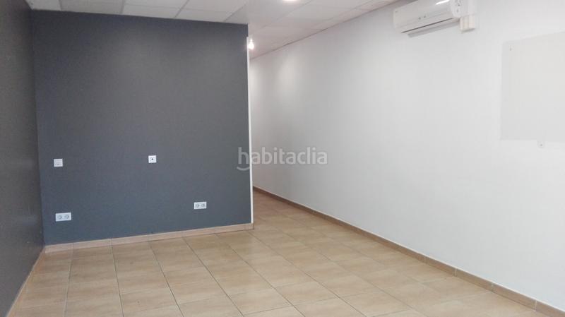 Foto dd3c877f-0a5d-450f-bae3-1ea6a44c62a8. Alquiler local comercial loal en zona comercial en Calella