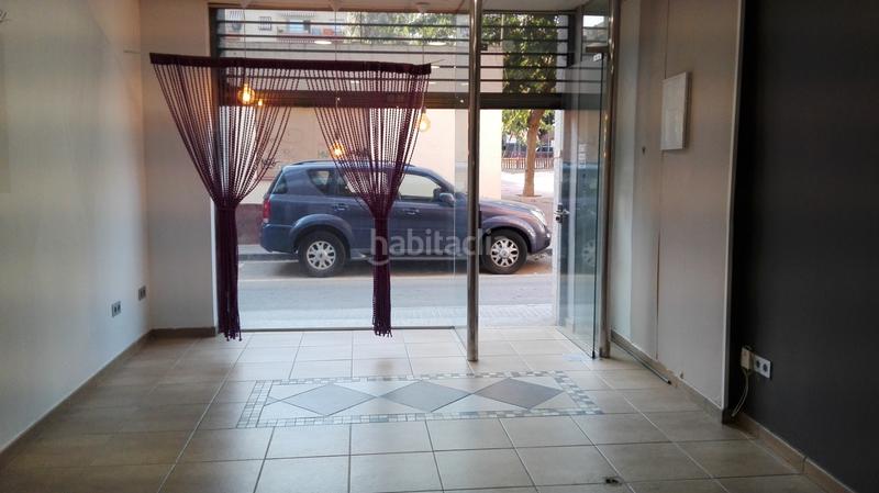 Foto ecc61a5d-59c0-42d8-b512-80530a32b62c. Alquiler local comercial loal en zona comercial en Calella