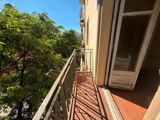 Pis  Avinguda meridiana. Piso para reformar en av. meridiana