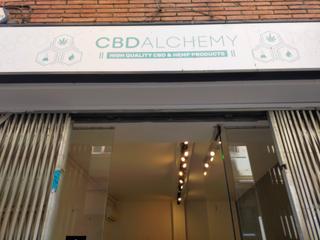 Business premise in Carrer de Puigmartí 16