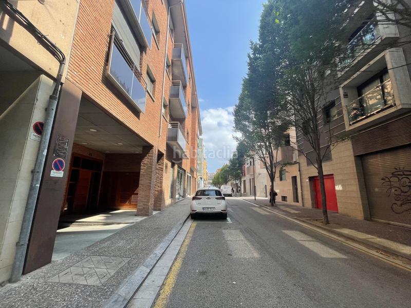 Foto 0565f271-f63a-41fd-be02-4cccf0b7f33a. Aparcament cotxe a La Devesa Girona