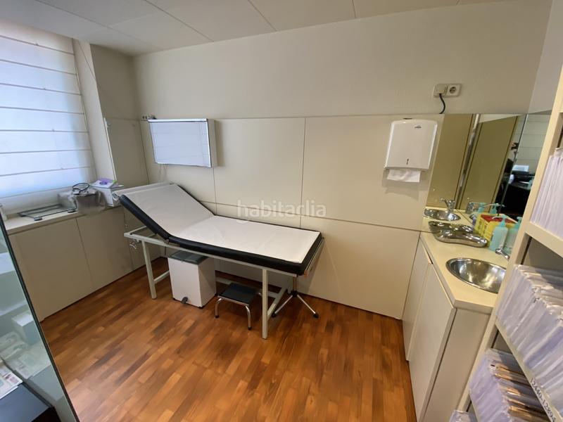 Foto 9e1ab223-7f21-425f-8879-ccf0c1f6edaf. Office space with heating in Eixample Nord Girona