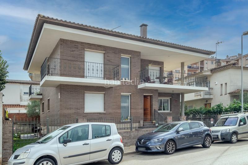 Foto 6c61fc65-7203-49f0-abd7-125370ff8db4. House with heating parking in Montilivi Girona