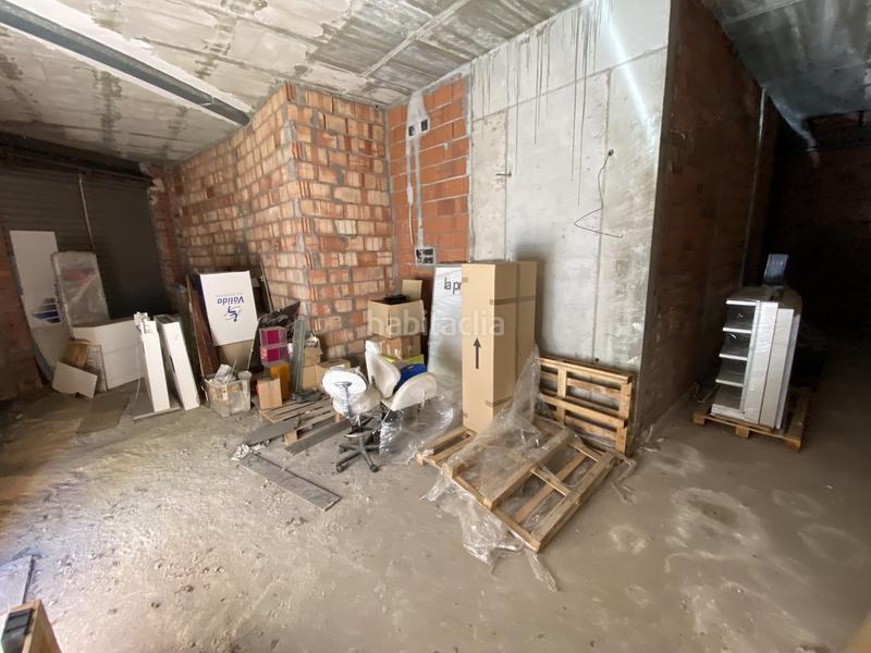 Foto bac94b1a-4f02-429b-bc06-e4ea06ab8dd1. Local comercial en La Devesa Girona