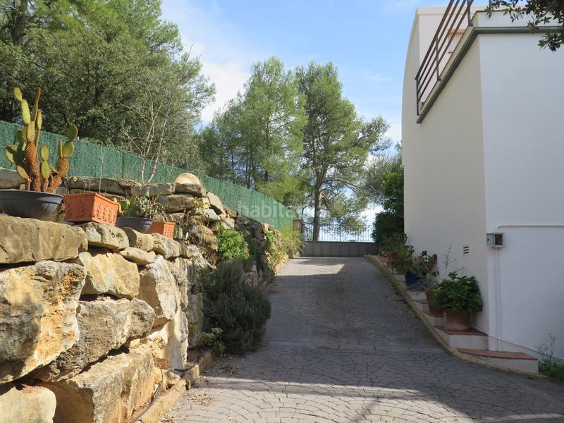 Foto 67812042-8932-4f2f-95d5-3050df205c39. Casa con riscaldamento parcheggio piscina in Montjuïc Girona