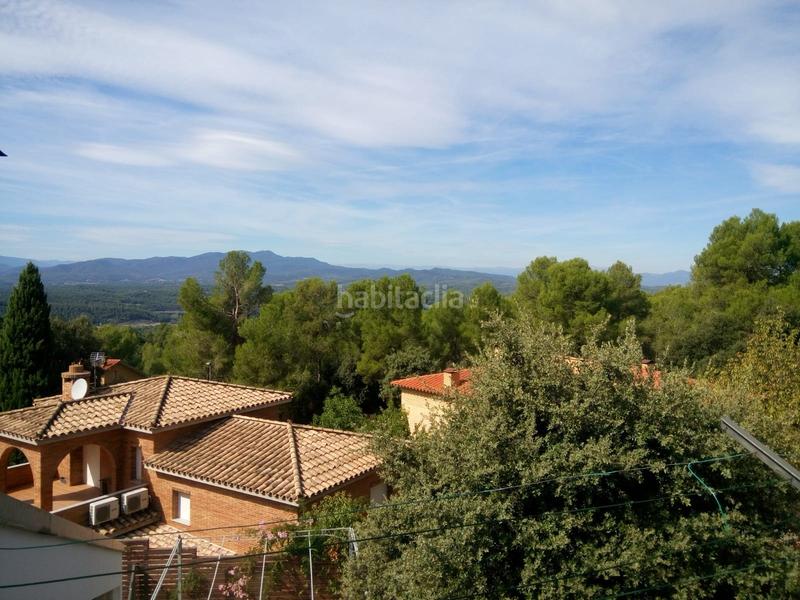 Foto 8f94a6c6-6b01-4949-b9e1-650377cd5e35. Casa con riscaldamento parcheggio piscina in Montjuïc Girona