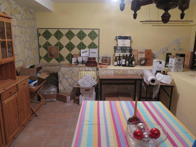 Foto ba0e7065-5f80-4e3e-942c-58aa81f51c03. Casa con riscaldamento parcheggio piscina in Montjuïc Girona