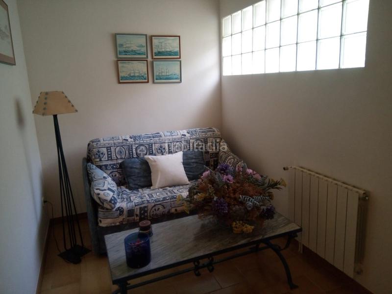 Foto f9bd0b77-86ff-4852-8929-6168cb739323. Casa con riscaldamento parcheggio piscina in Montjuïc Girona