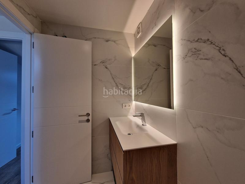 Foto 2c24b812-0718-45a3-8288-2c6641787de4. Penthouse with heating in Eixample Nord Girona
